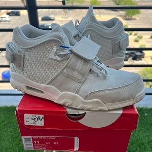 SOLD Nike Air Victor Cruz